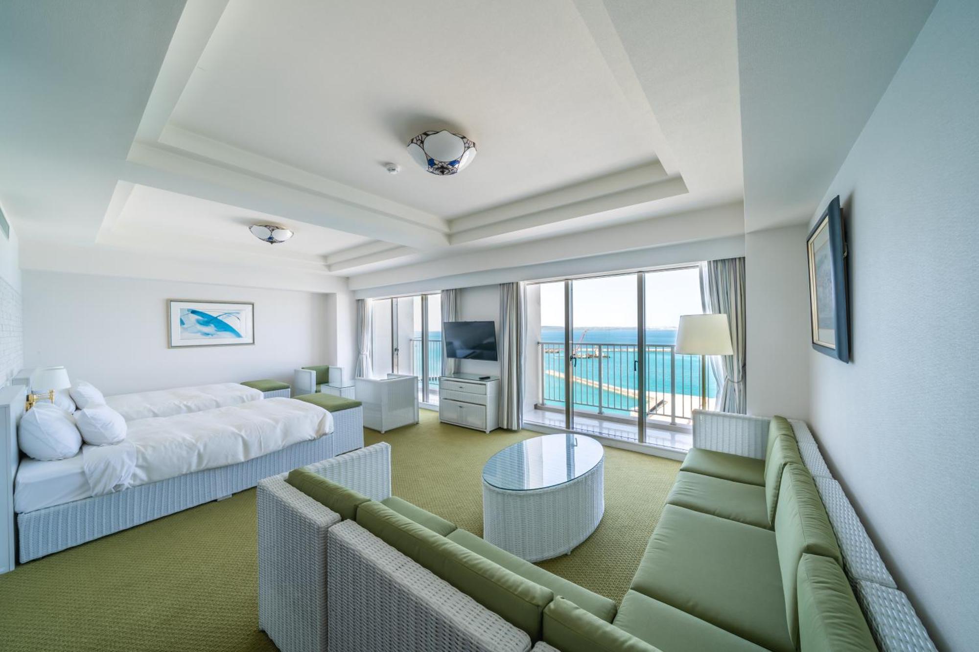 Hotel Atollemerald Miyakojima Екстериор снимка