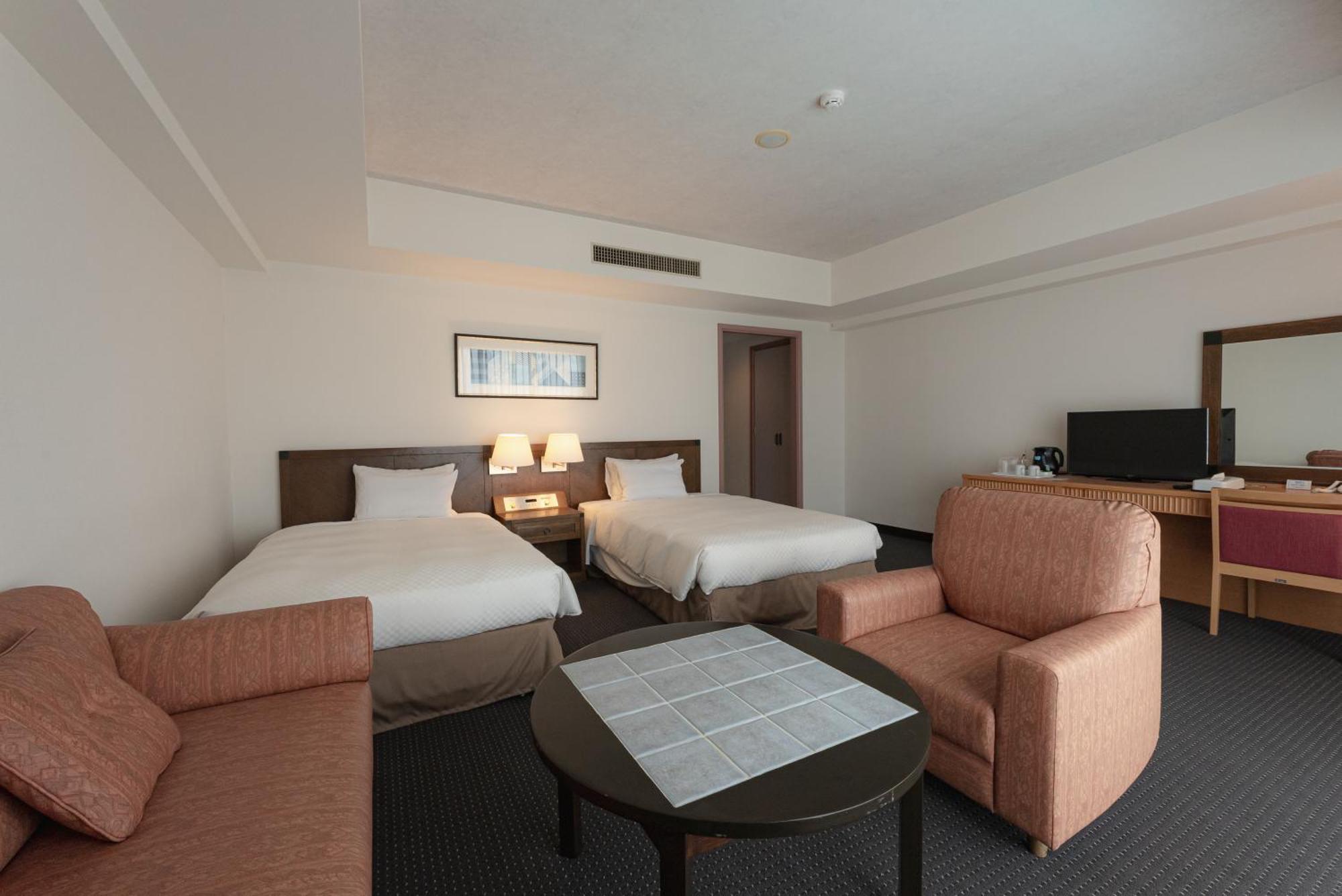 Hotel Atollemerald Miyakojima Екстериор снимка
