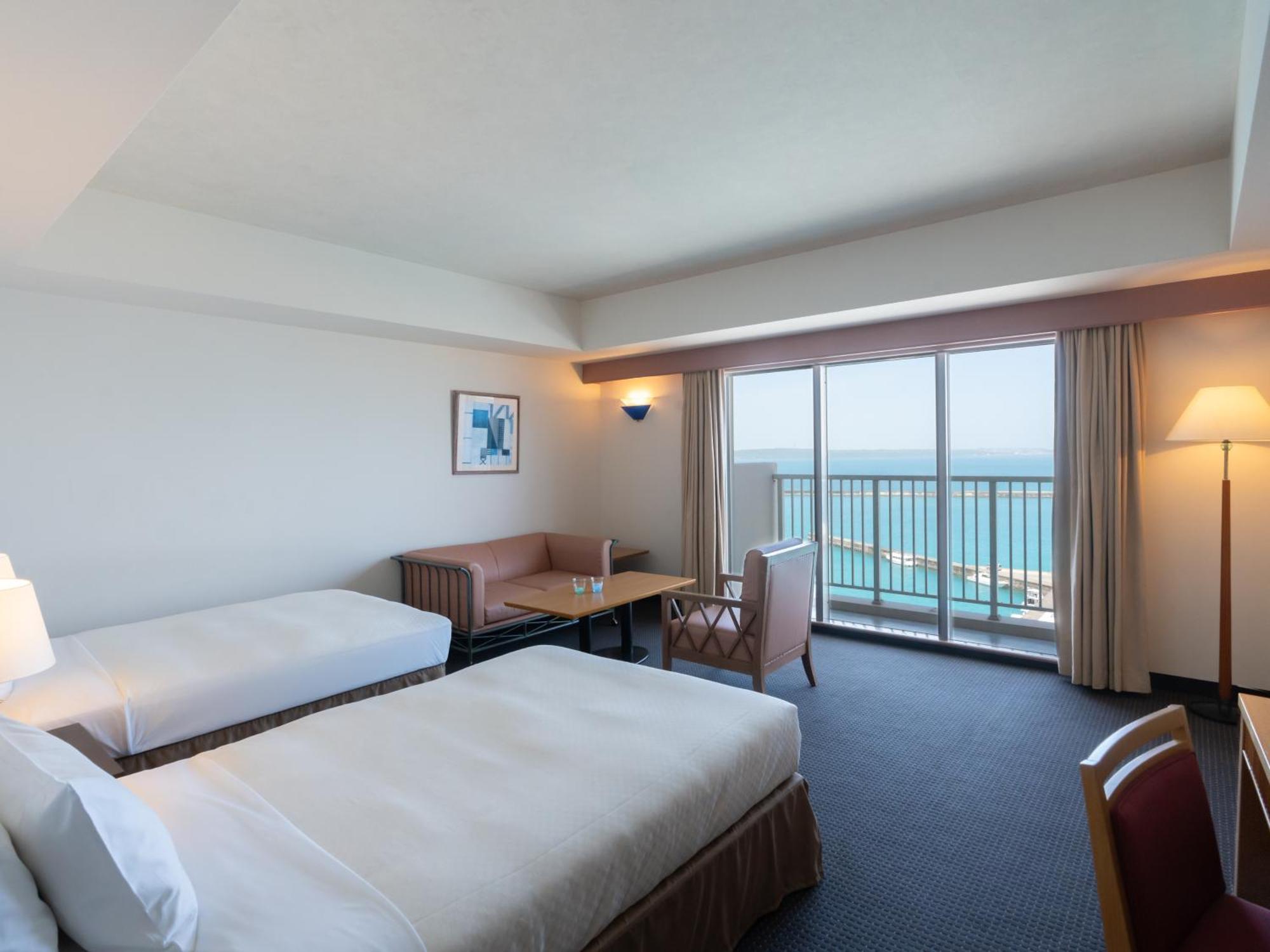 Hotel Atollemerald Miyakojima Екстериор снимка