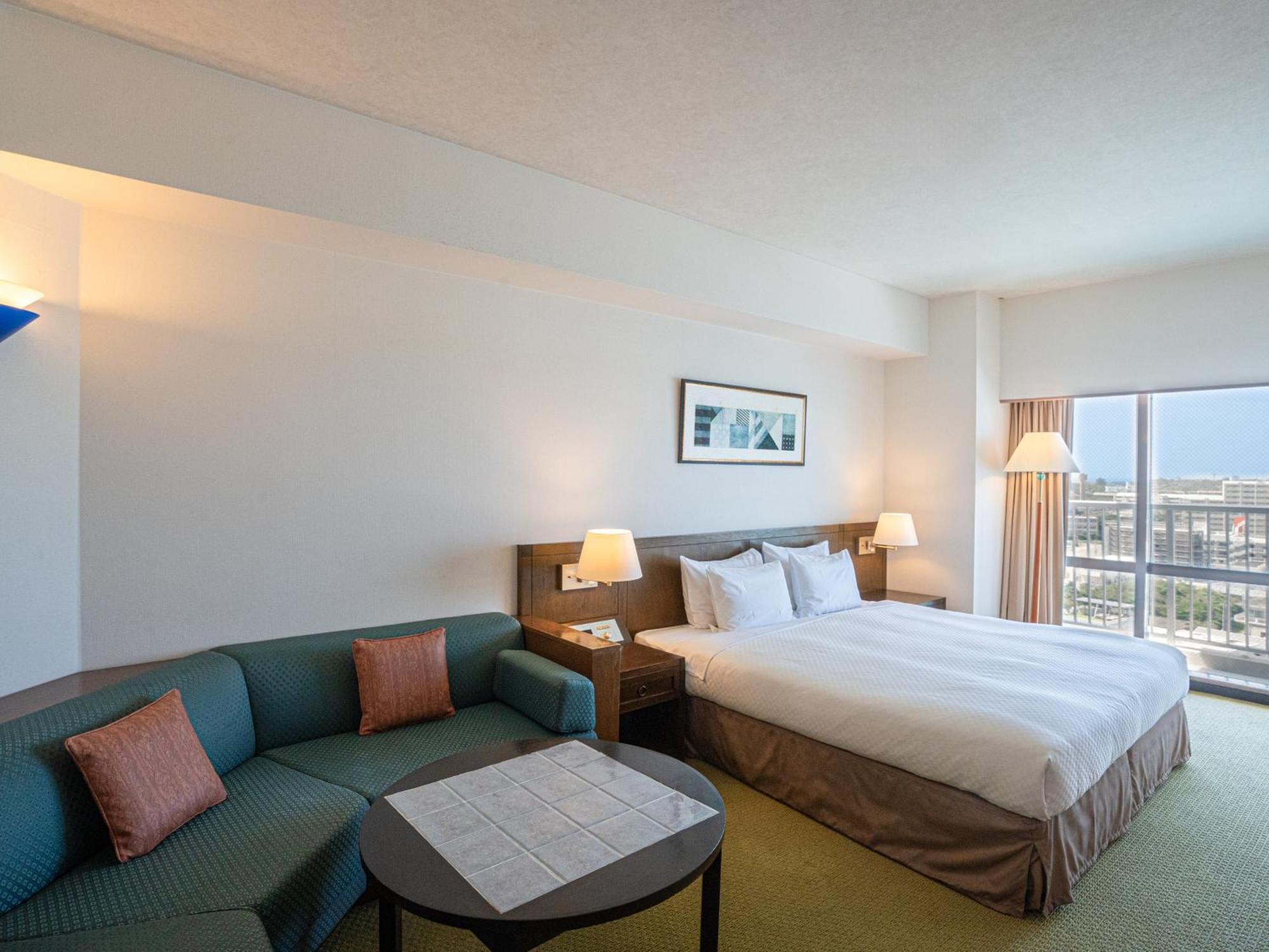 Hotel Atollemerald Miyakojima Екстериор снимка