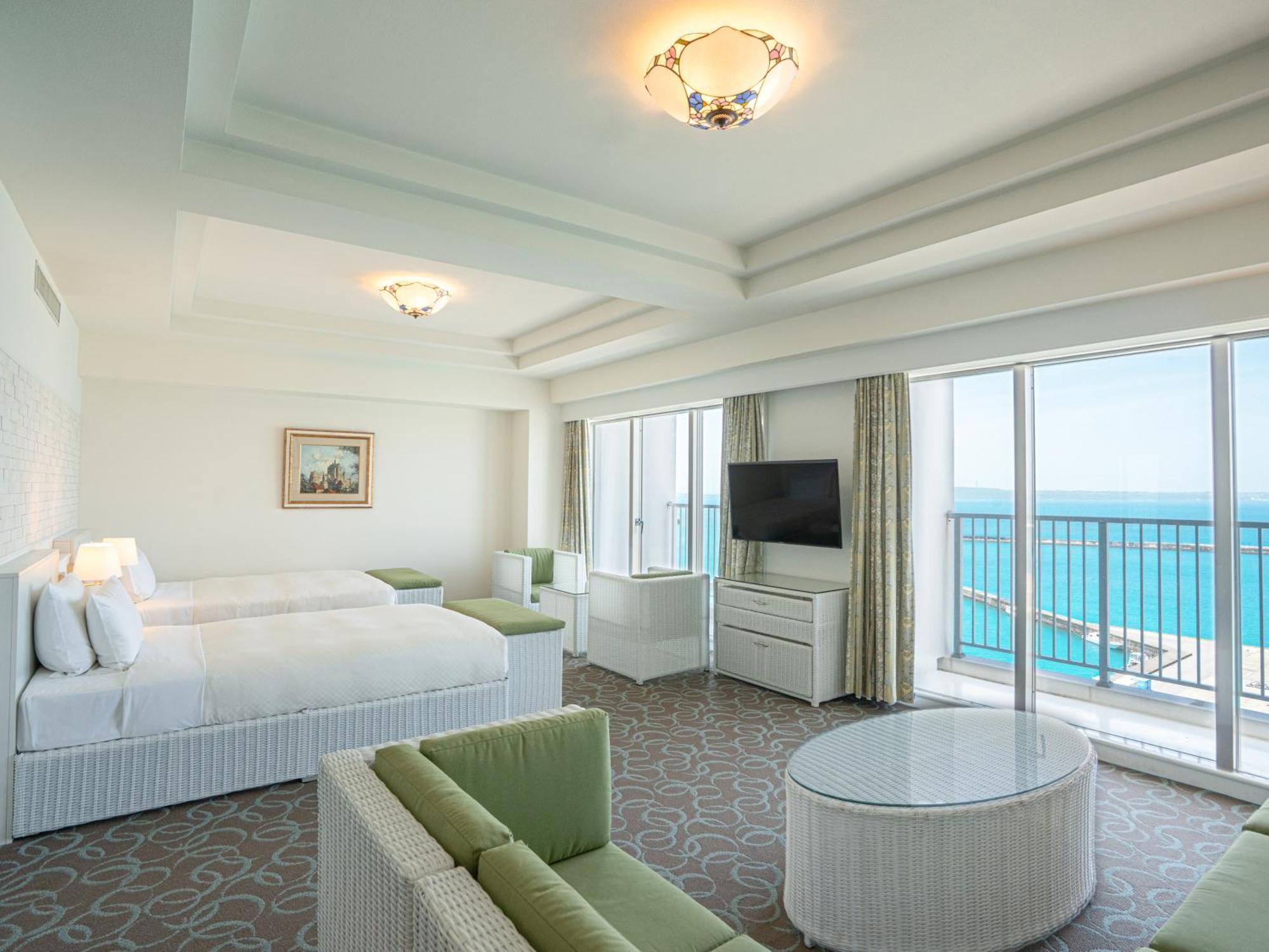 Hotel Atollemerald Miyakojima Екстериор снимка